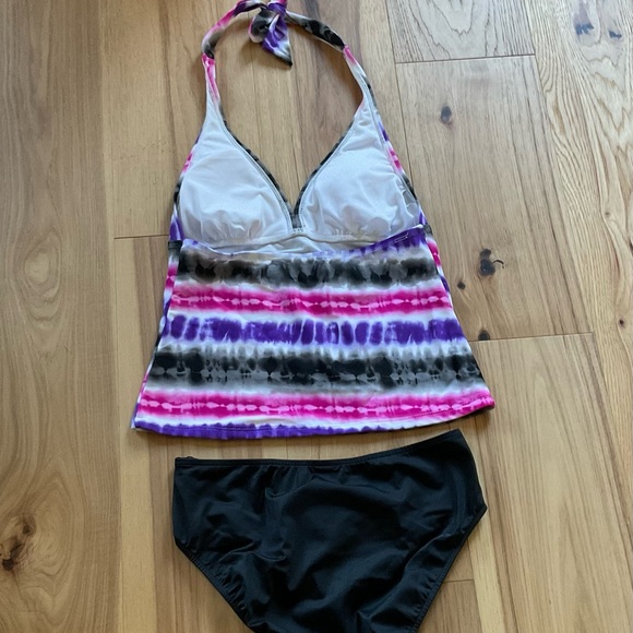 Colorful Halter Style Tankini - Mixed Brands - Picture 2 of 6